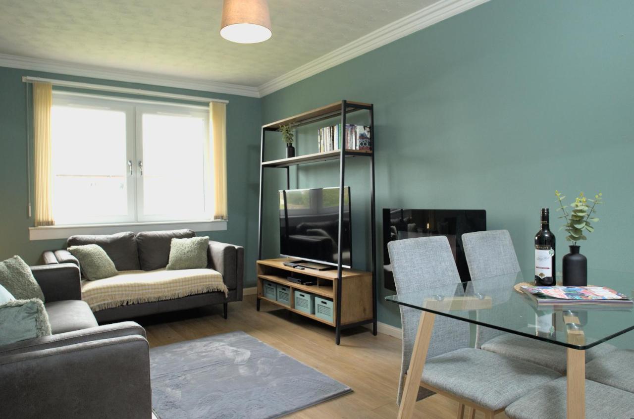 Modern 2-Bed Haven, Free Parking Apartment Edinburgh Luaran gambar